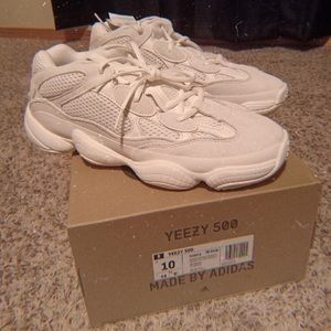Yeezy 500 “ Bone White”